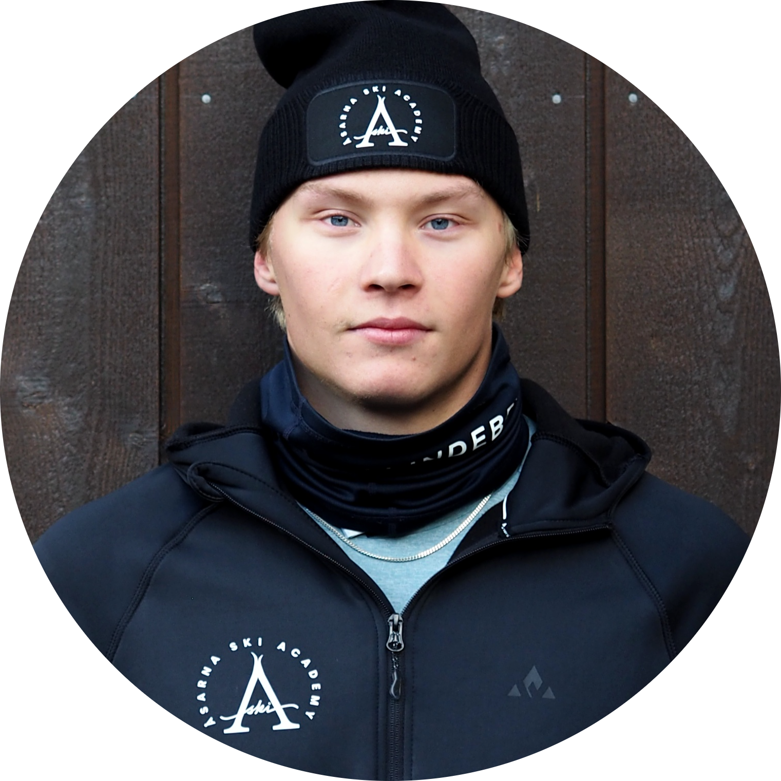 PA090034-photoaidcom-cropped