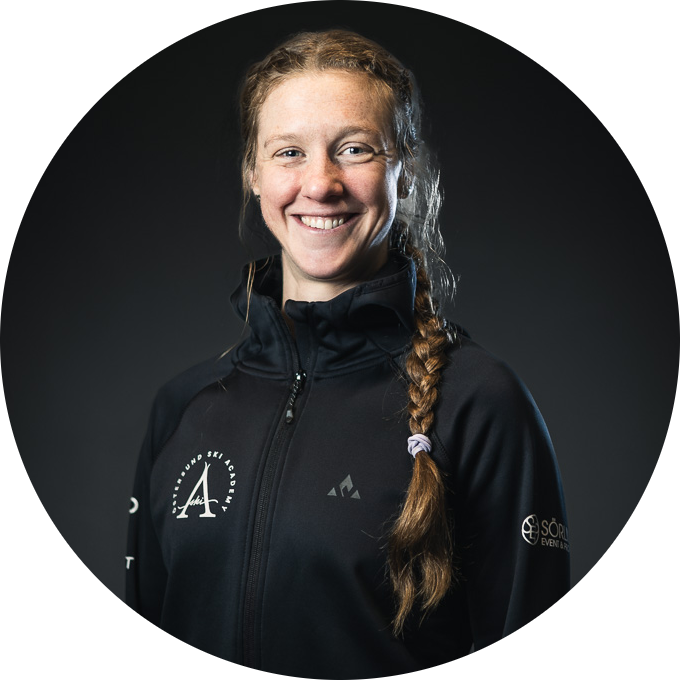 FE5A4059-photoaidcom-cropped