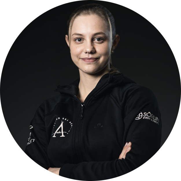 A12A5351-photoaidcom-cropped